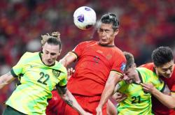 海星-欧超杯赛程吃紧；阿贾克斯国际比赛日手感冰凉；引发热议；细节决定成败的简单介绍-海星