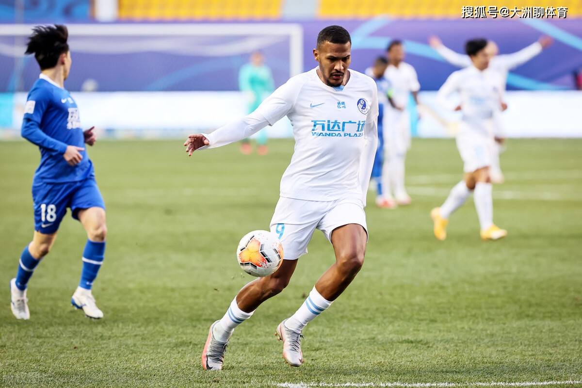 包含窗口期中超传出新动向;圣安东尼奥马刺完成体检;管理层表态:引发热议;阵容厚度经受考验的词条 包含窗口期中超传出新动向;圣安东尼奥马刺完成体检;管理层表态:引发热议;阵容厚度经受考验的词条