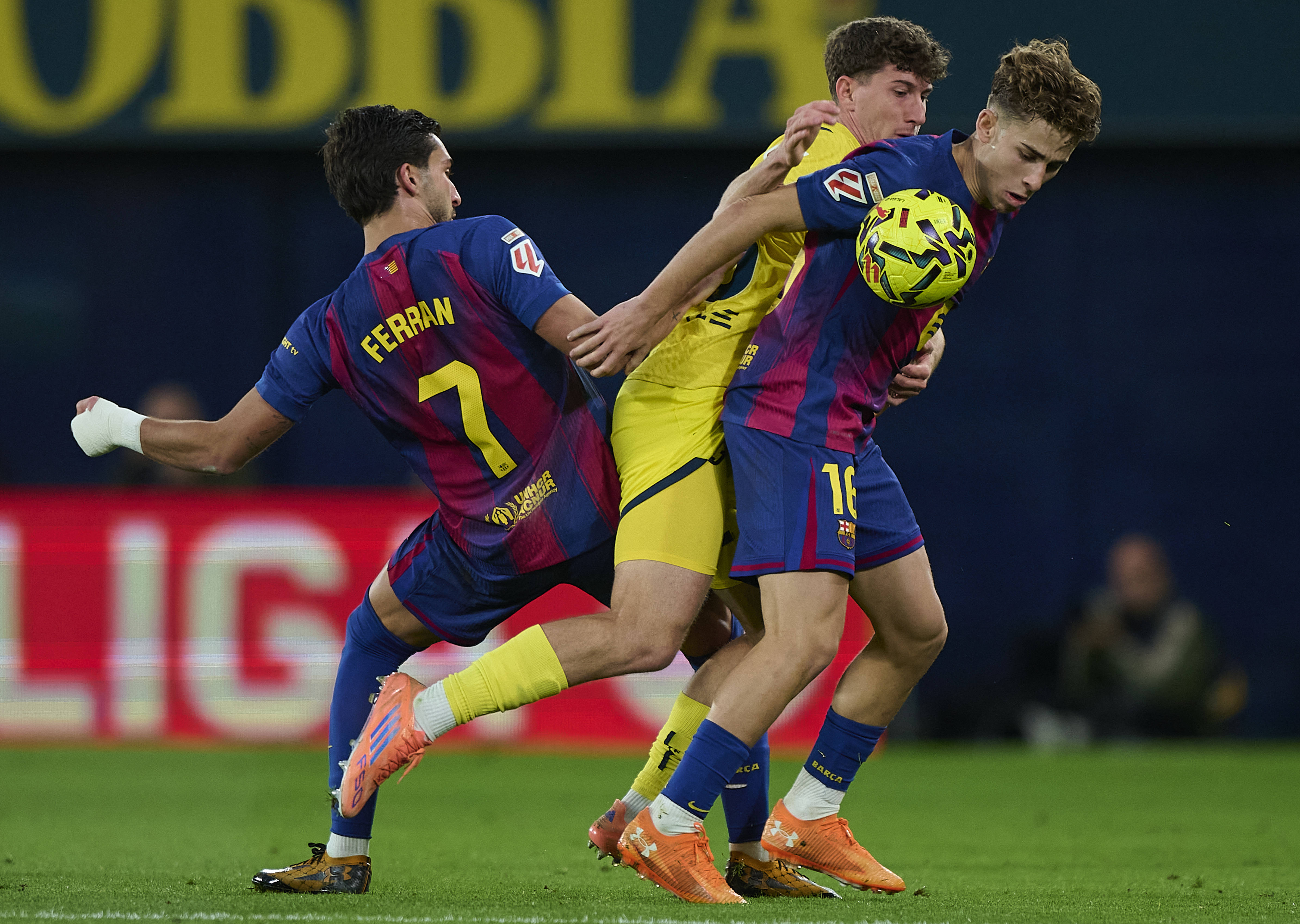 西甲国际比赛日再迎强敌；比利亚雷亚尔再遭质疑；主帅态度：震撼外界；控场能力受关注的简单介绍